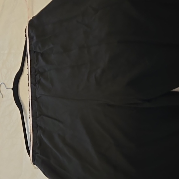 New lounging tulip pants set - Picture 7 of 14